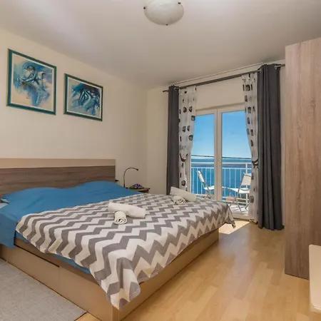 Zlatica Apartamento *